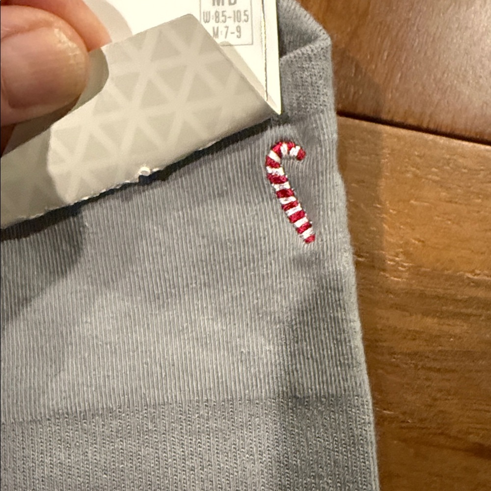 🎄🎄🎄🎄Tiny Candy Cane embroidered  Gray Low Rise Grip Socks